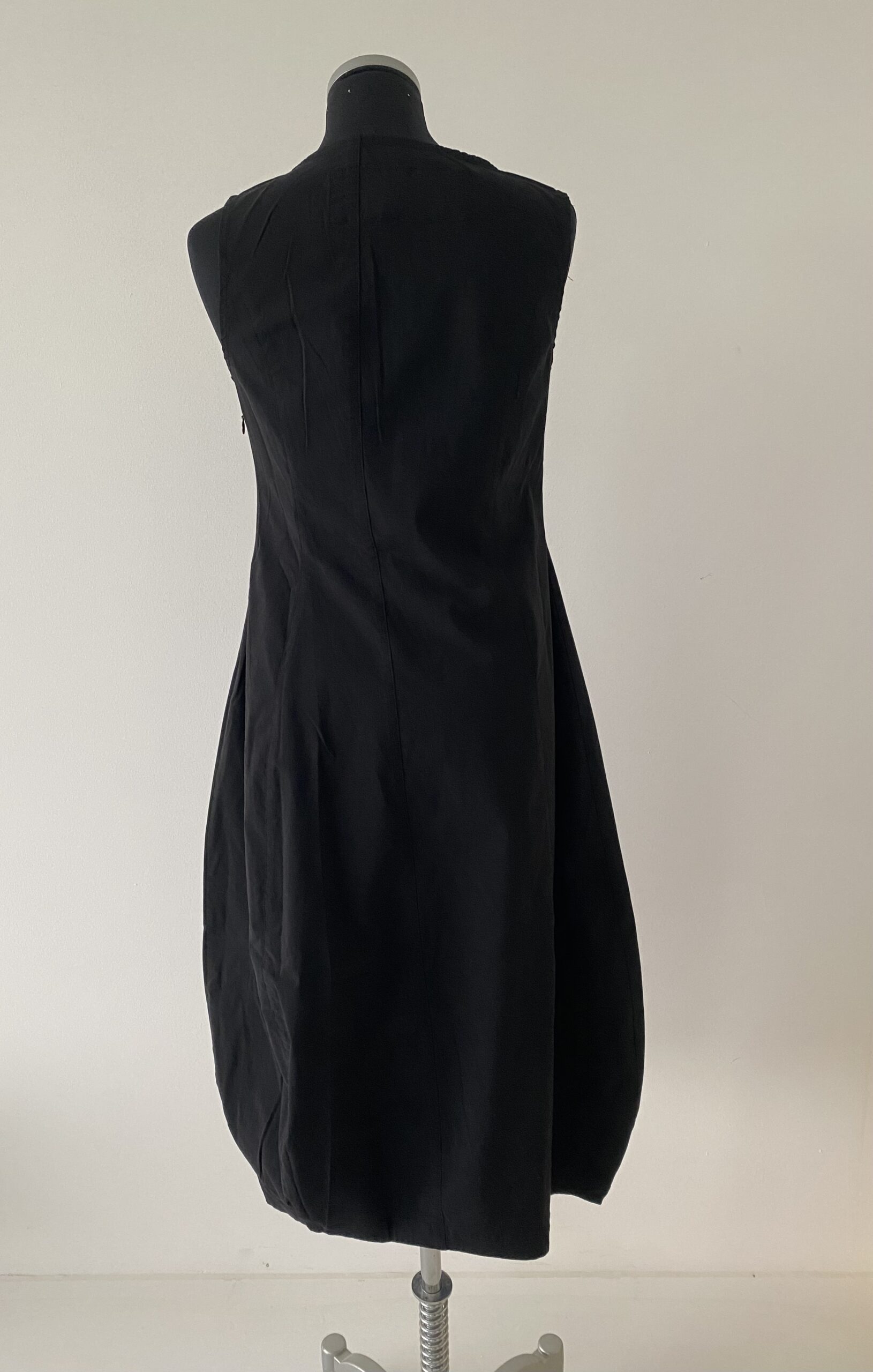 Rundholz Black Label Kleid – Bild 3