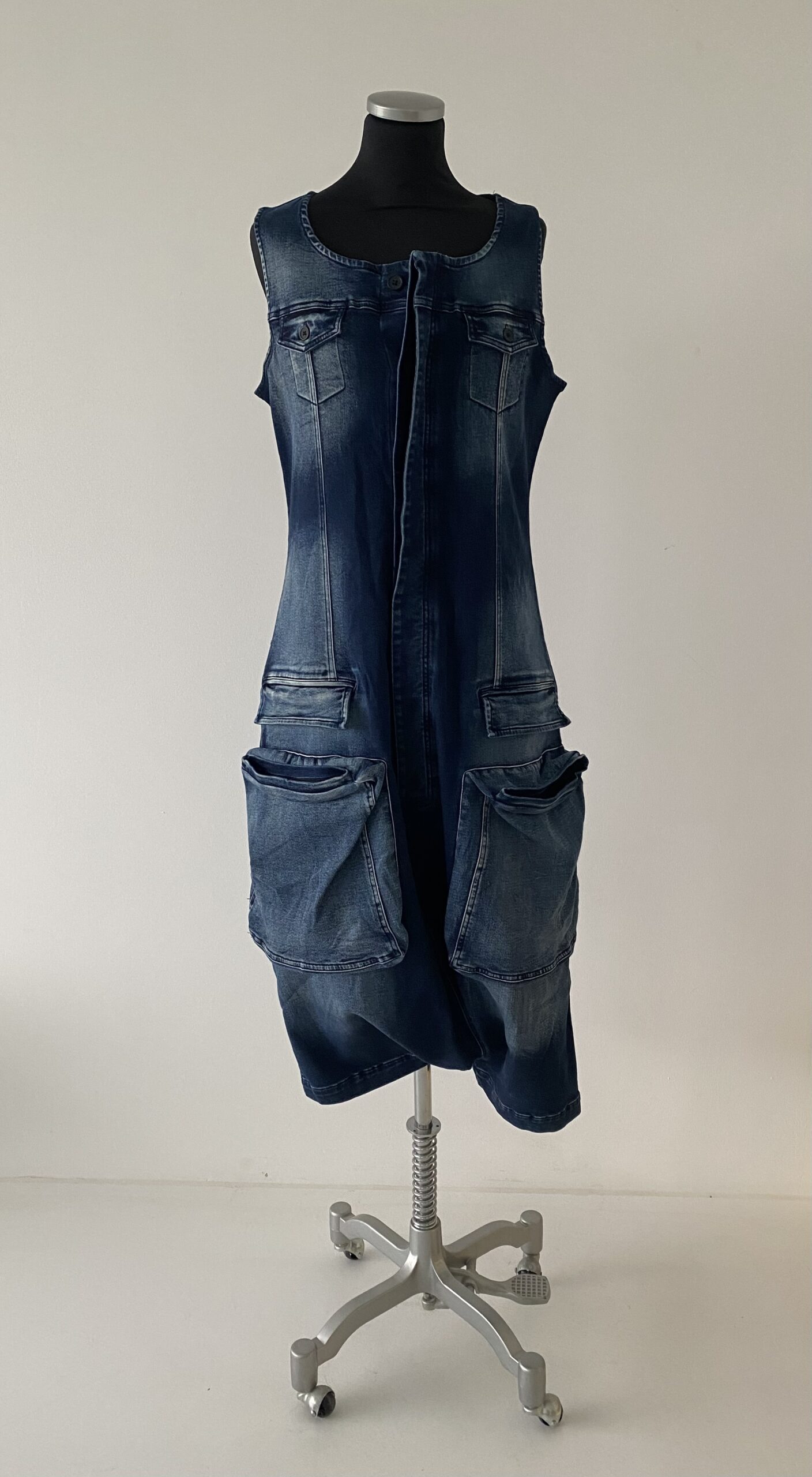 Rundholz Black Label Jeans Overall – Bild 2