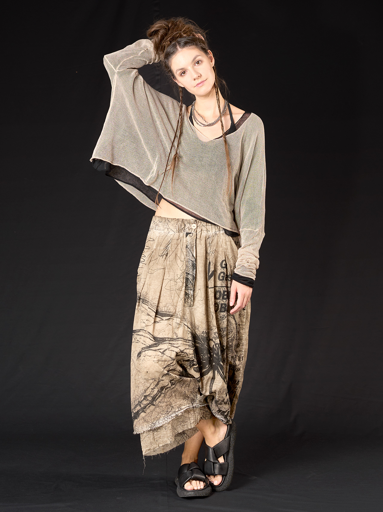 Studio B3 Hose Asuno